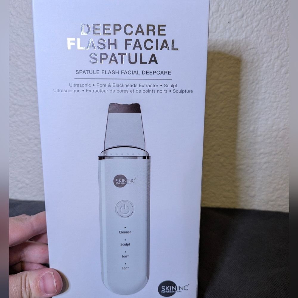 Skin Inc White Deepcare Facial Spatula